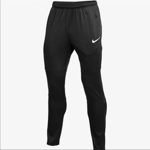Nike sweatpant / joggers / workout pant